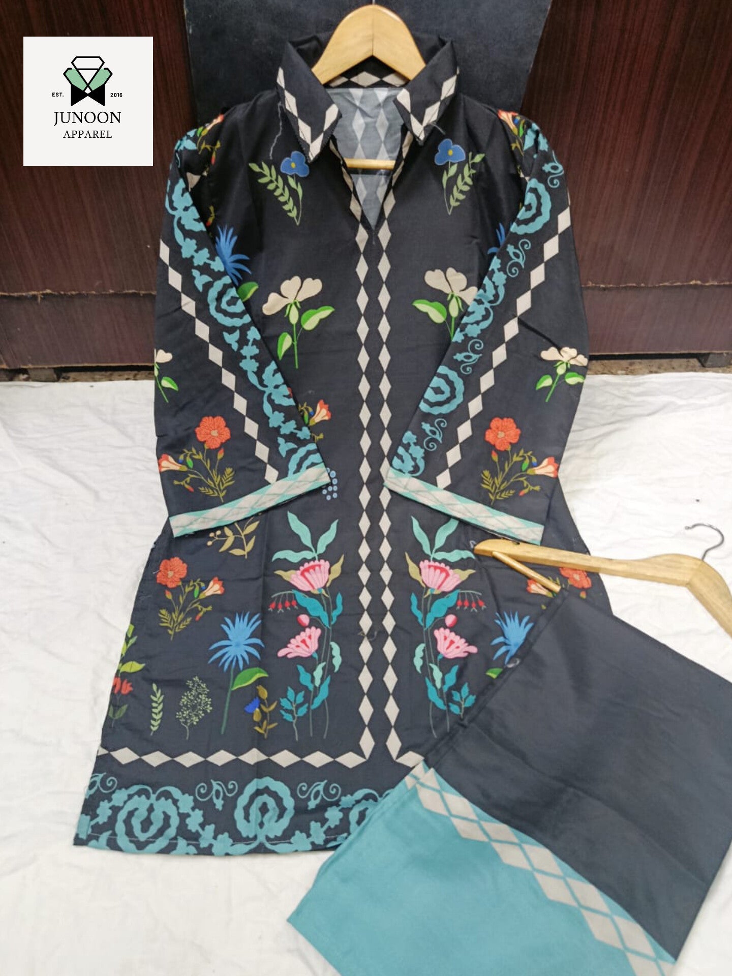 BLACK PRINTED CO ORD SET  2 PC